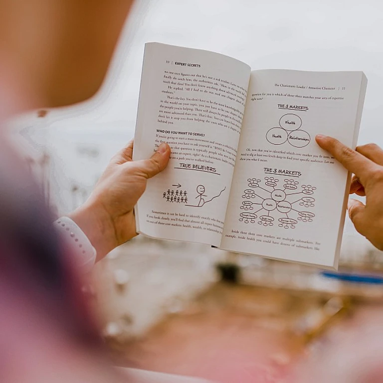 Enhancing Onboarding and Agent Experience through Upskilling
